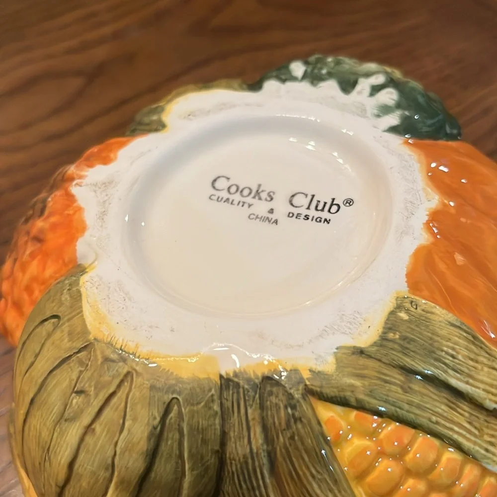 Fall Harvest Cooks‎ Club gravy dish and bowl